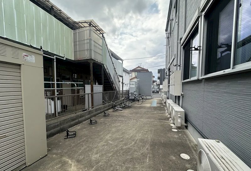 川口市芝４丁目売アパート その他