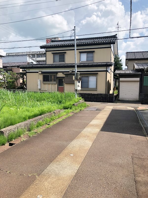 宮内1丁目251番1、外1筆 その他