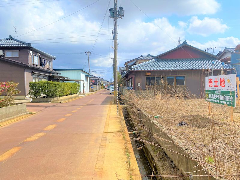 燕市水道町４丁目　売土地 現地写真（前面道路含む現地写真）
