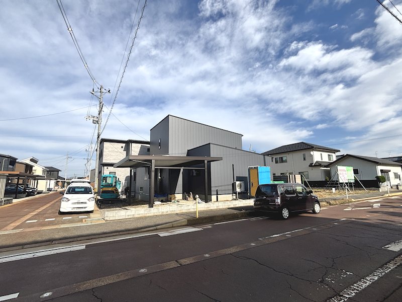 グリーンヒルズ笈ケ島　B-2 現地写真（前面道路含む現地写真）