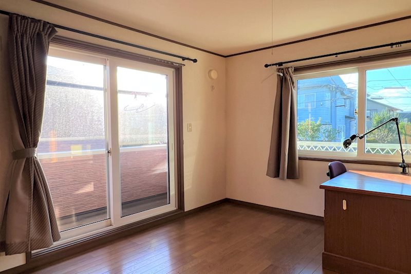 青葉台３丁目　中古住宅 内観写真（リビング以外の居室）