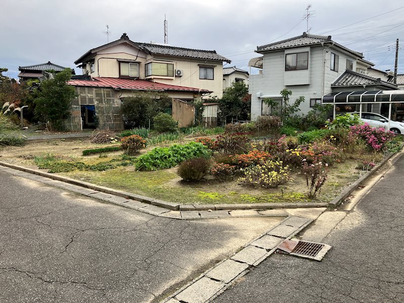 西蒲区割前　土地 現地写真