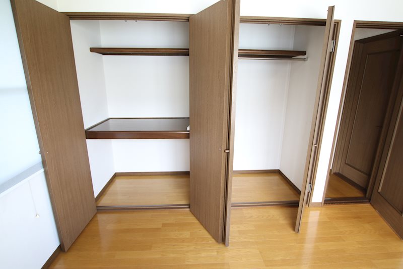 川崎町　中古住宅 内観写真（収納）