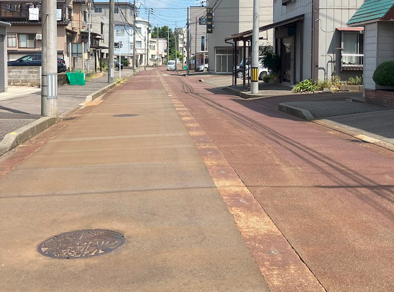 柏町二丁目　売土地 現地写真（前面道路含む現地写真）