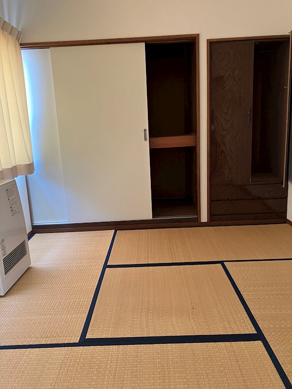 東川口1979番62　中古戸建 内観写真（リビング以外の居室）