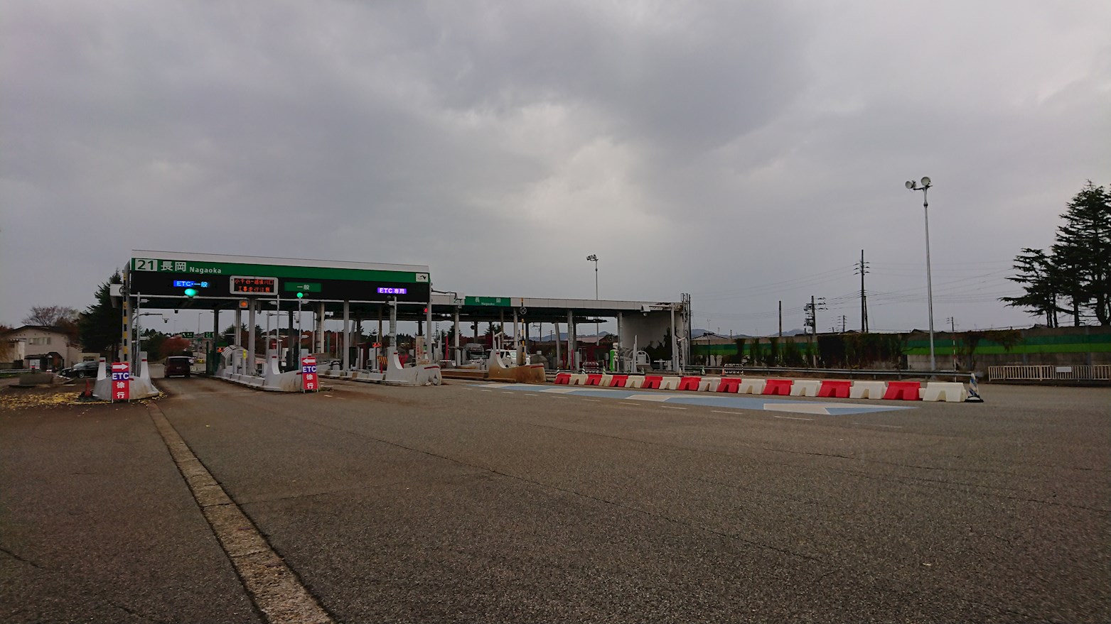 長岡市高瀬町　売家 インターチェンジ