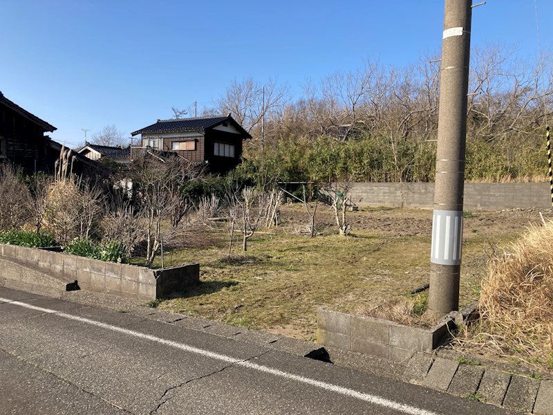 柏崎市西山町石地1237番 その他