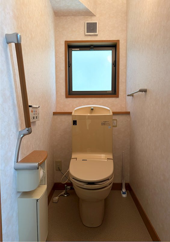 今朝白1丁目　中古住宅 内観写真（トイレ）