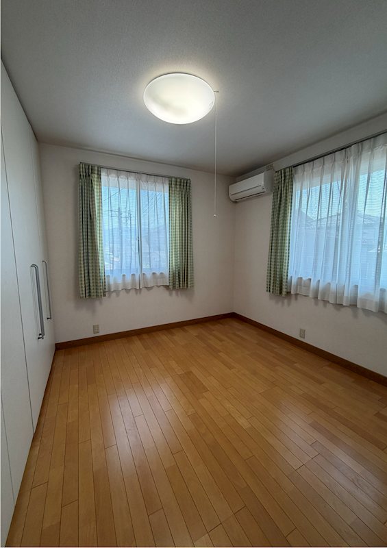 今朝白1丁目　中古住宅 内観写真（内装）
