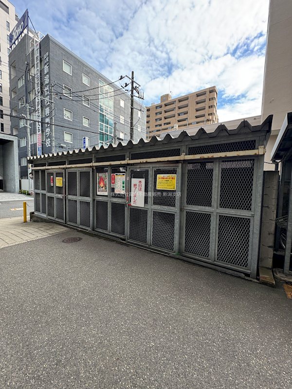 新潟県新潟市中央区万代１丁目 その他