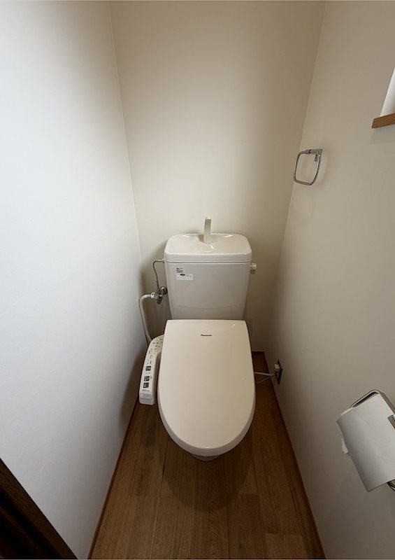 高町3丁目　中古住宅 内観写真（トイレ）