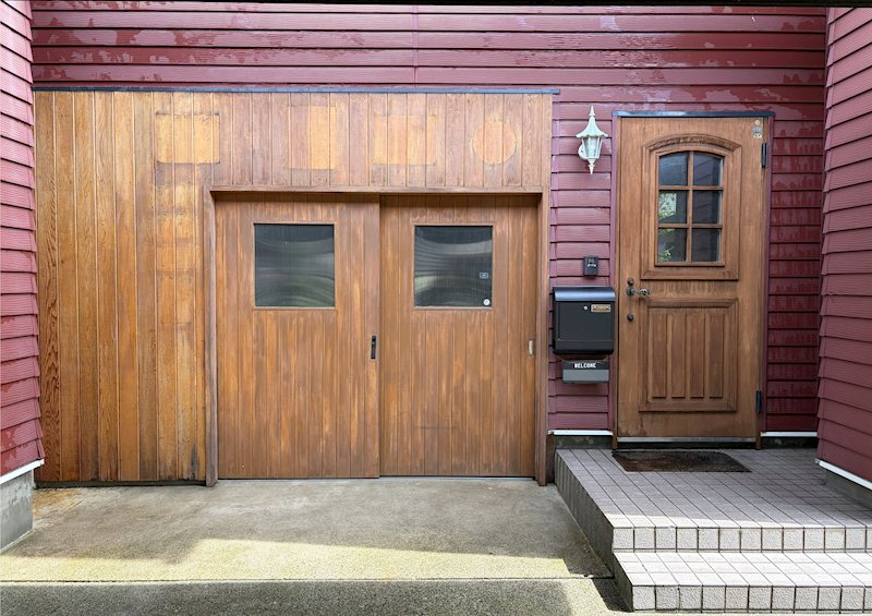 高町3丁目　中古住宅 現地写真（駐車場）