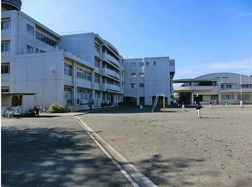 港北区下田町6丁目　新築戸建　1号棟 小学校
