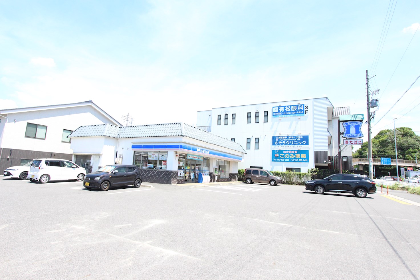 名古屋市緑区有松三丁山101-6　 コンビニ