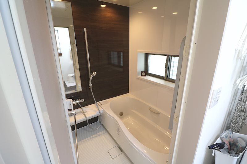 大岩2丁目中古戸建 同仕様写真（浴室）