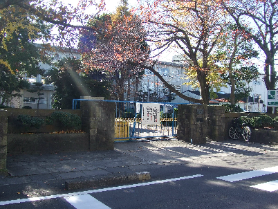 ファミール幸町 小学校