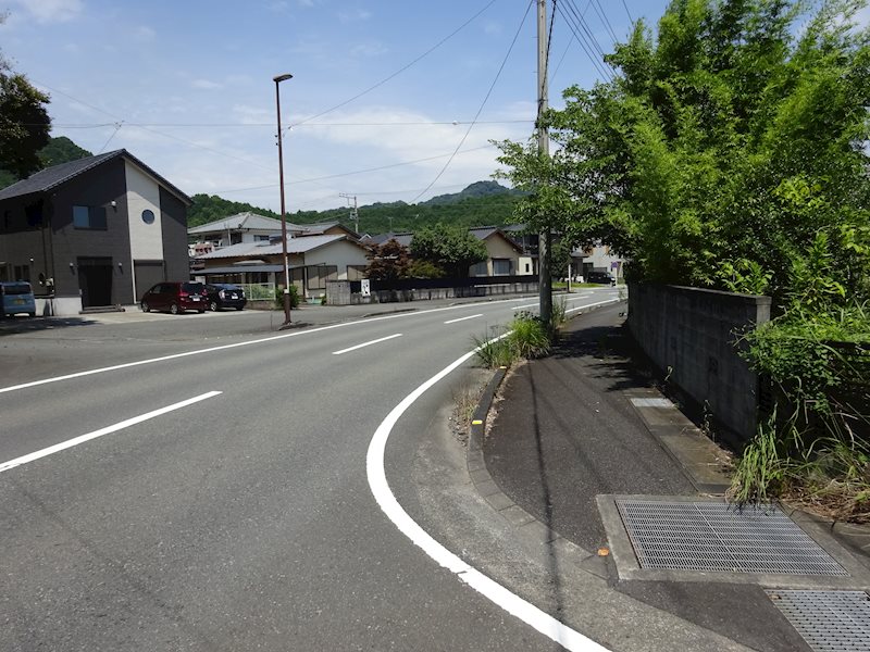 清水町徳倉132-2　土地 現地写真（前面道路含む現地写真）