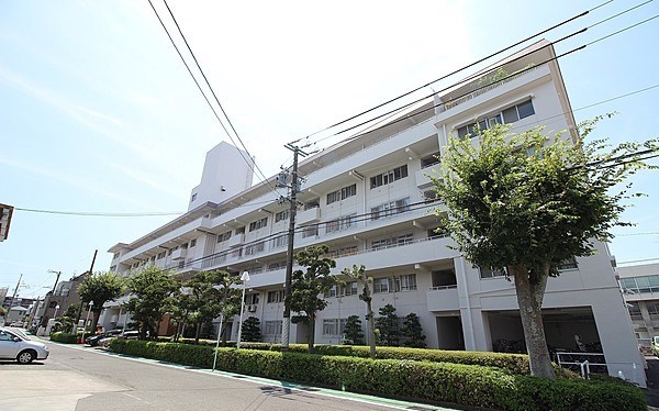 聖一色運動場前ハイム 現地写真