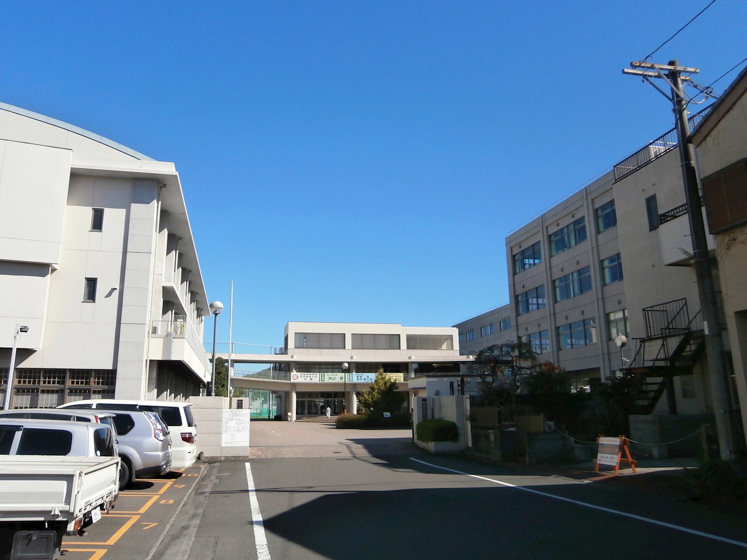 【静鉄不動産】エバースクエア沓谷一丁目Ⅲ 1号地（分譲住宅） 高校・高専