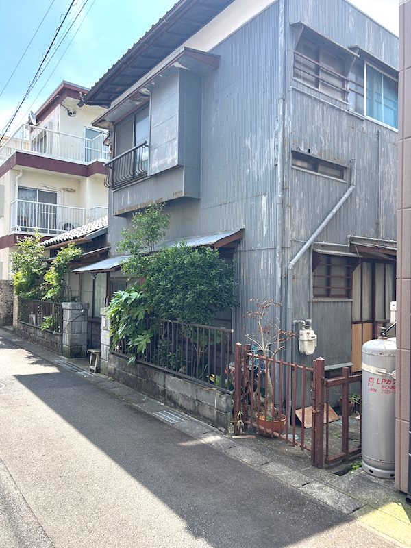 静岡県沼津市錦町3番11 現地写真