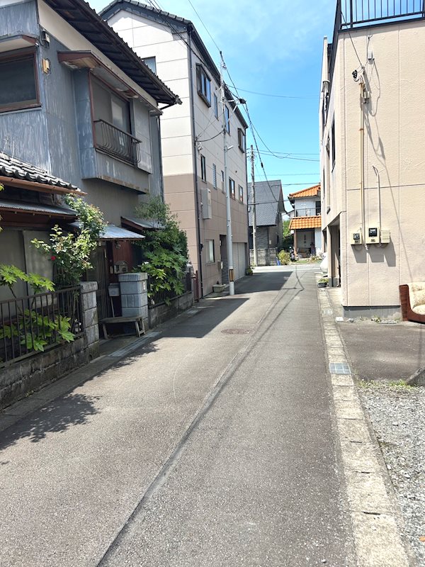 静岡県沼津市錦町3番11 現地写真（前面道路含む現地写真）