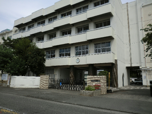 パスコグランドマンション沼津 小学校