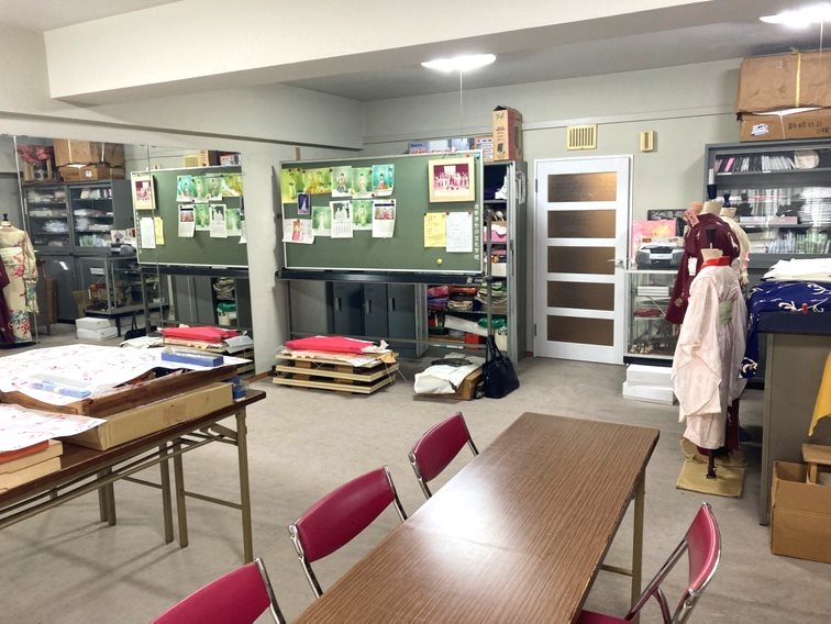 陽輪台沼津マンション 内観写真（リビング）