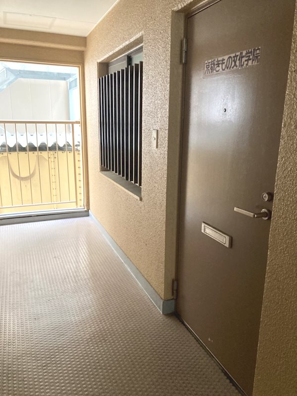 陽輪台沼津マンション 現地写真（玄関）