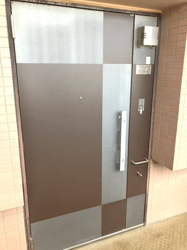 アーバンシティ沼津大岡 現地写真（玄関）