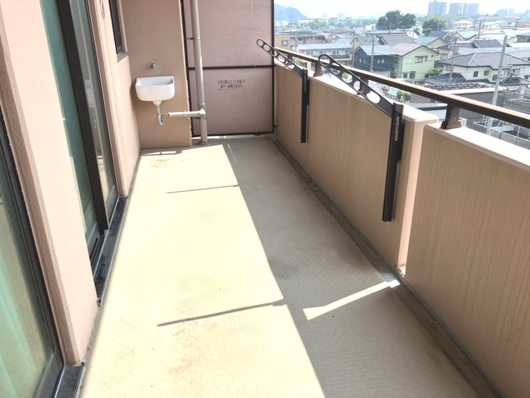 アーバンシティ沼津大岡 現地写真（バルコニー）
