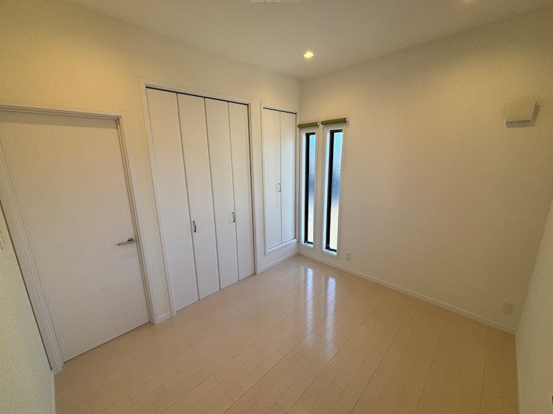 焼津市石津戸建 内観写真（リビング以外の居室）
