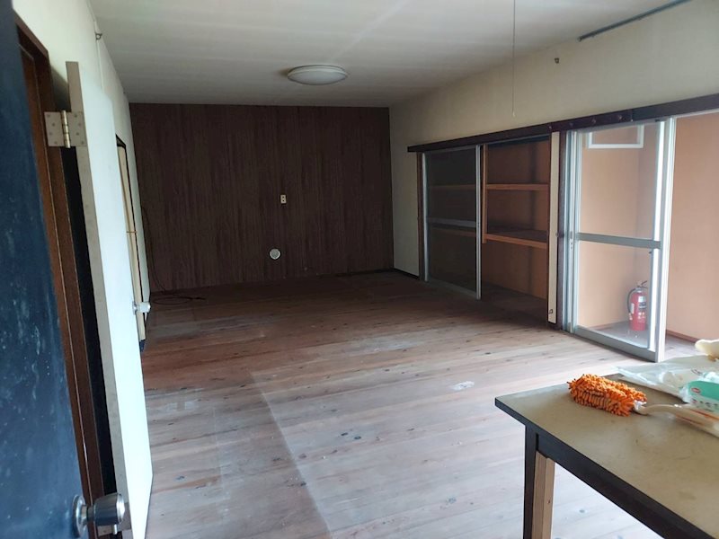 焼津市田尻　中古戸建 内観写真（リビング）