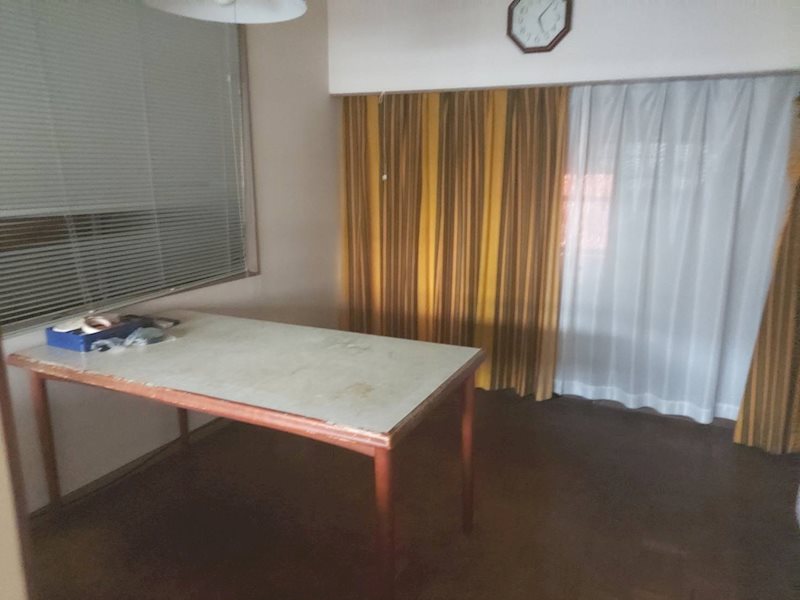 焼津市石津　中古戸建 内観写真（リビング以外の居室）