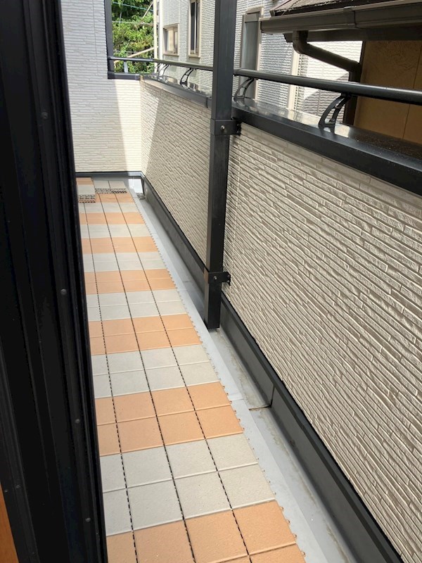 葵区沓谷2丁目　中古住宅 現地写真（バルコニー）