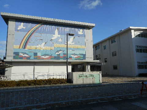 焼津市五ケ堀之内 中古戸建 小学校