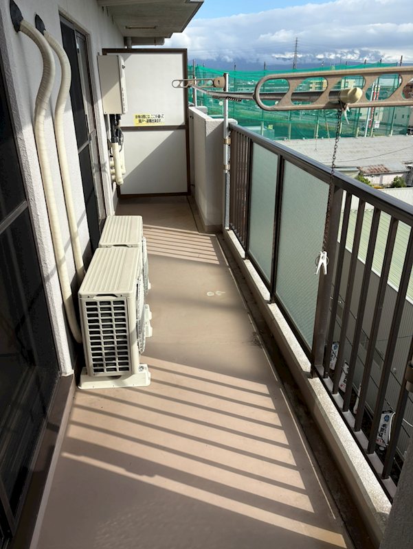 エンゼルハイム岡一色第１ 現地写真（バルコニー）