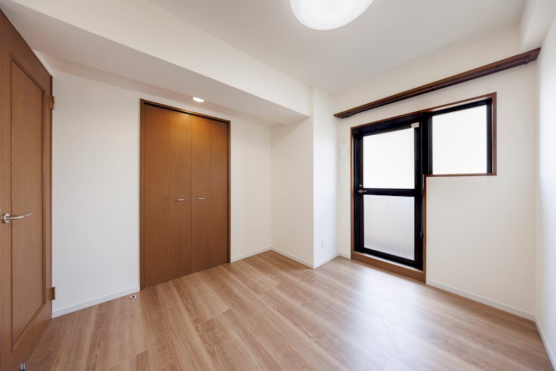 ロイヤルシャトー長泉 内観写真（リビング以外の居室）