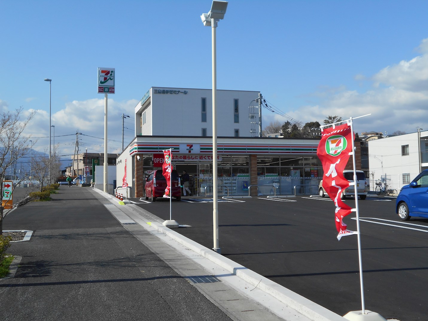 三島市若松町　土地 コンビニ