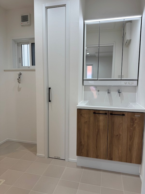 【静鉄不動産の新築分譲住宅】エバースクエア北矢部町一丁目3号地 内観写真（収納）