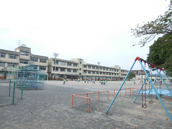 【静鉄不動産】エバースクエア緑町　４号地 小学校