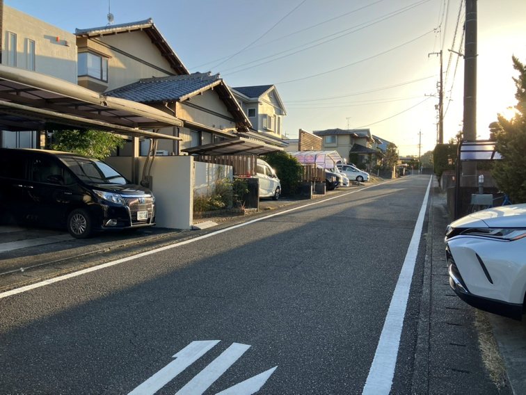 藤枝市南駿河台五丁目 現地写真（前面道路含む現地写真）