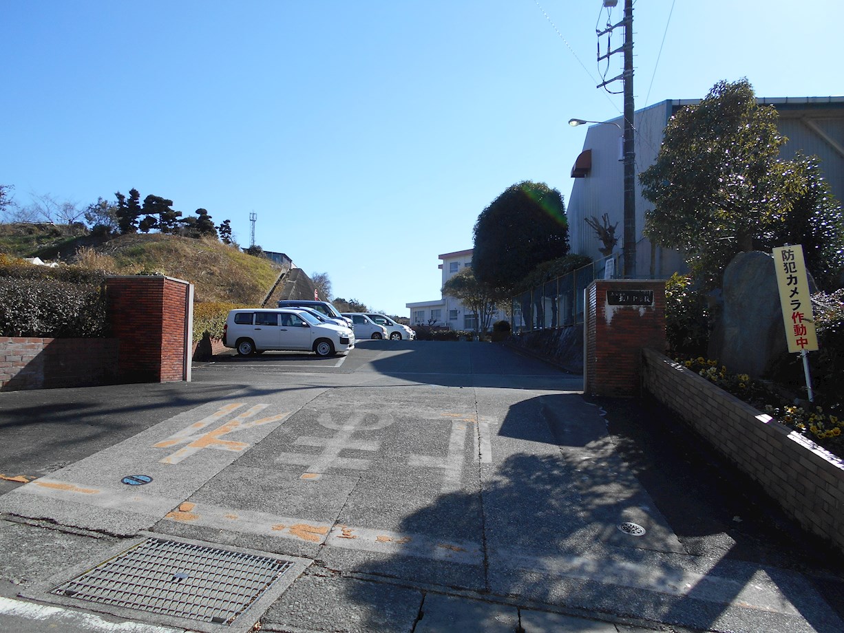 三島市徳倉　戸建 中学校