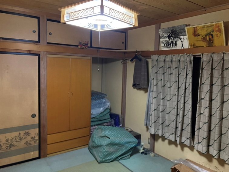 焼津市藤守　中古戸建 内観写真（リビング以外の居室）