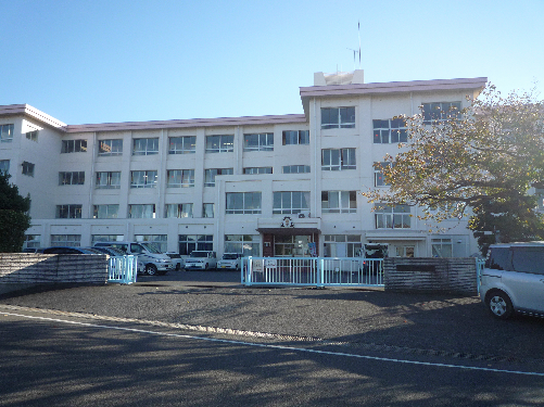 藤枝市高岡三丁目 小学校