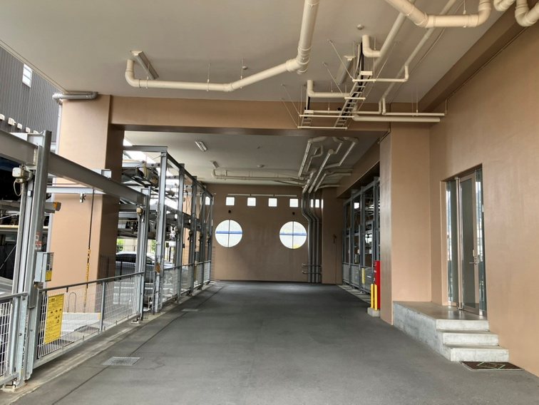 グランサラ焼津EAST TOWER 共用部写真（駐車場）