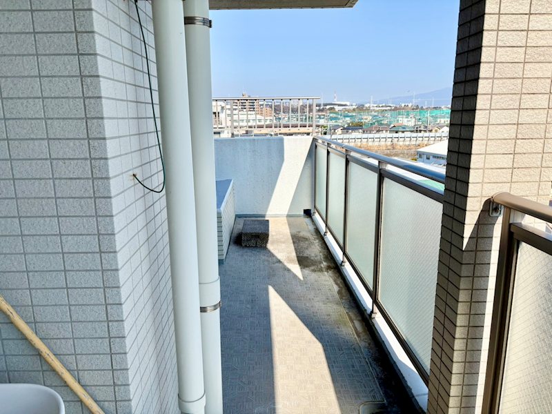 シャリエ沼津 現地写真（バルコニー）