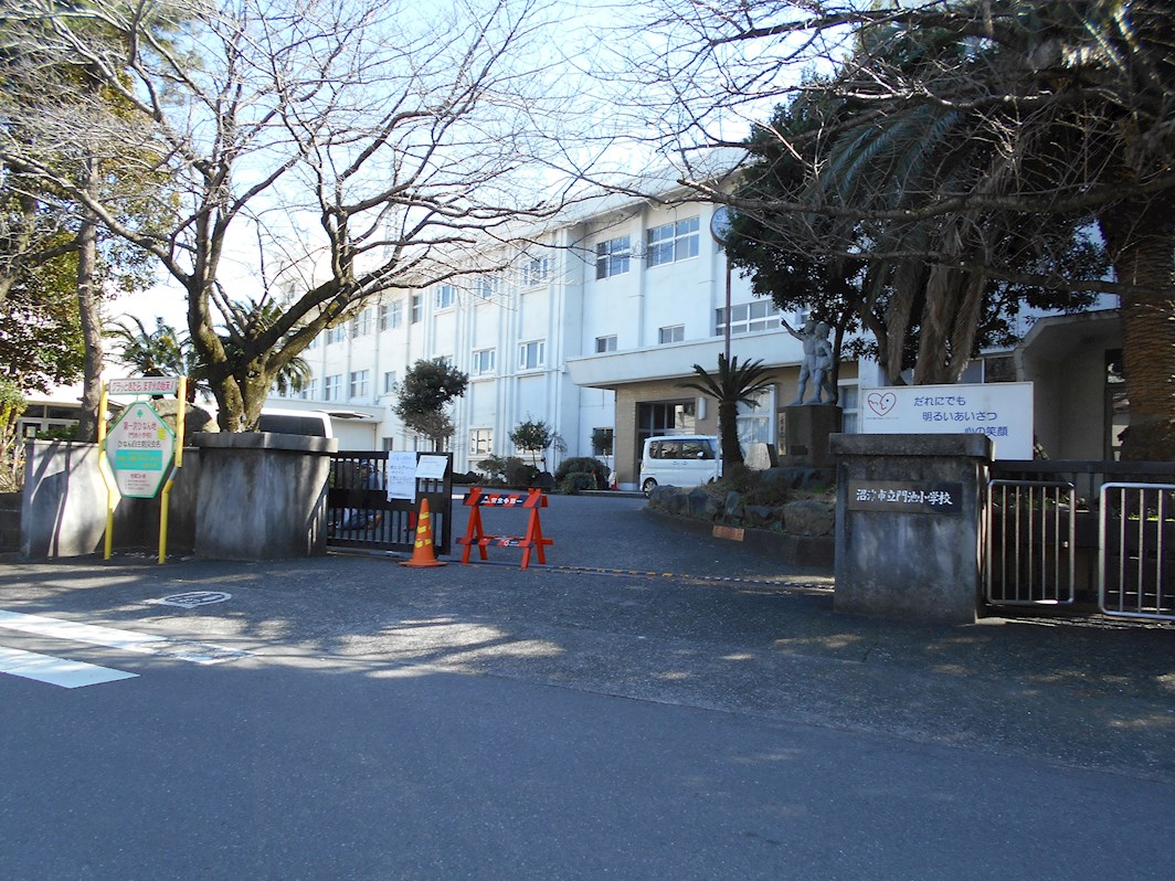 シャリエ沼津 小学校