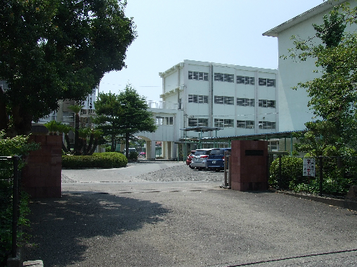 清水区村松原二丁目　中古戸建 中学校