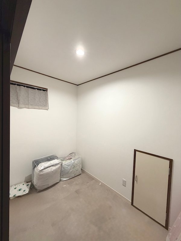 藤枝市藤岡2丁目　中古戸建 内観写真（収納）