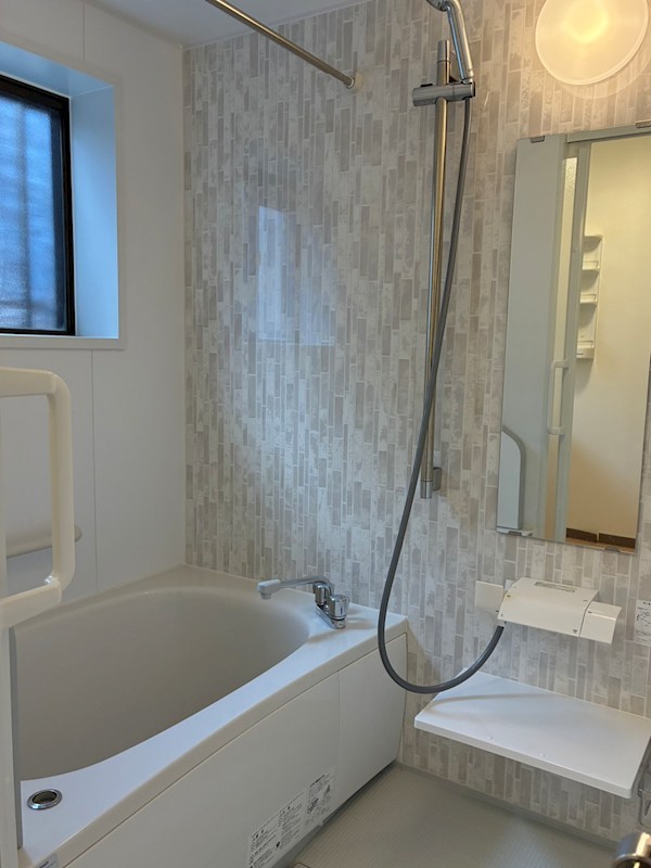 瀬名川3丁目　中古戸建 内観写真（浴室）